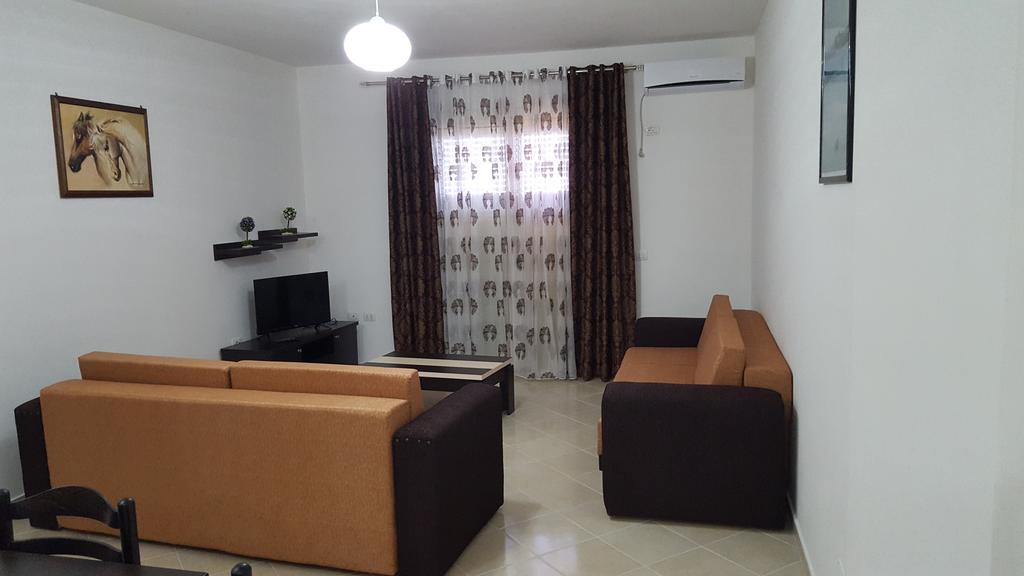Residenca Juli Apartamento