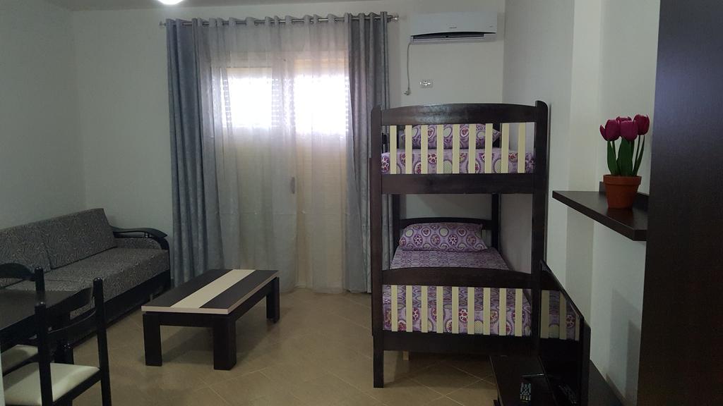 Residenca Juli Apartamento Vlorë